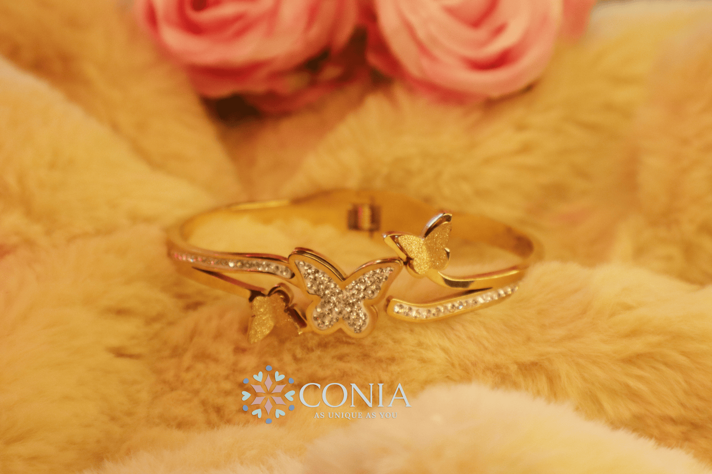 Conia Anti Tarnish Butterflies Bracelet Golden