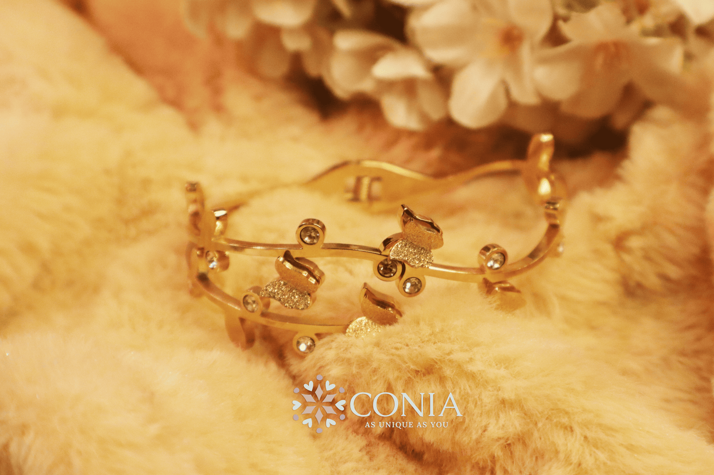Conia Anti Tarnish Bracelet Little Butterflies Golden