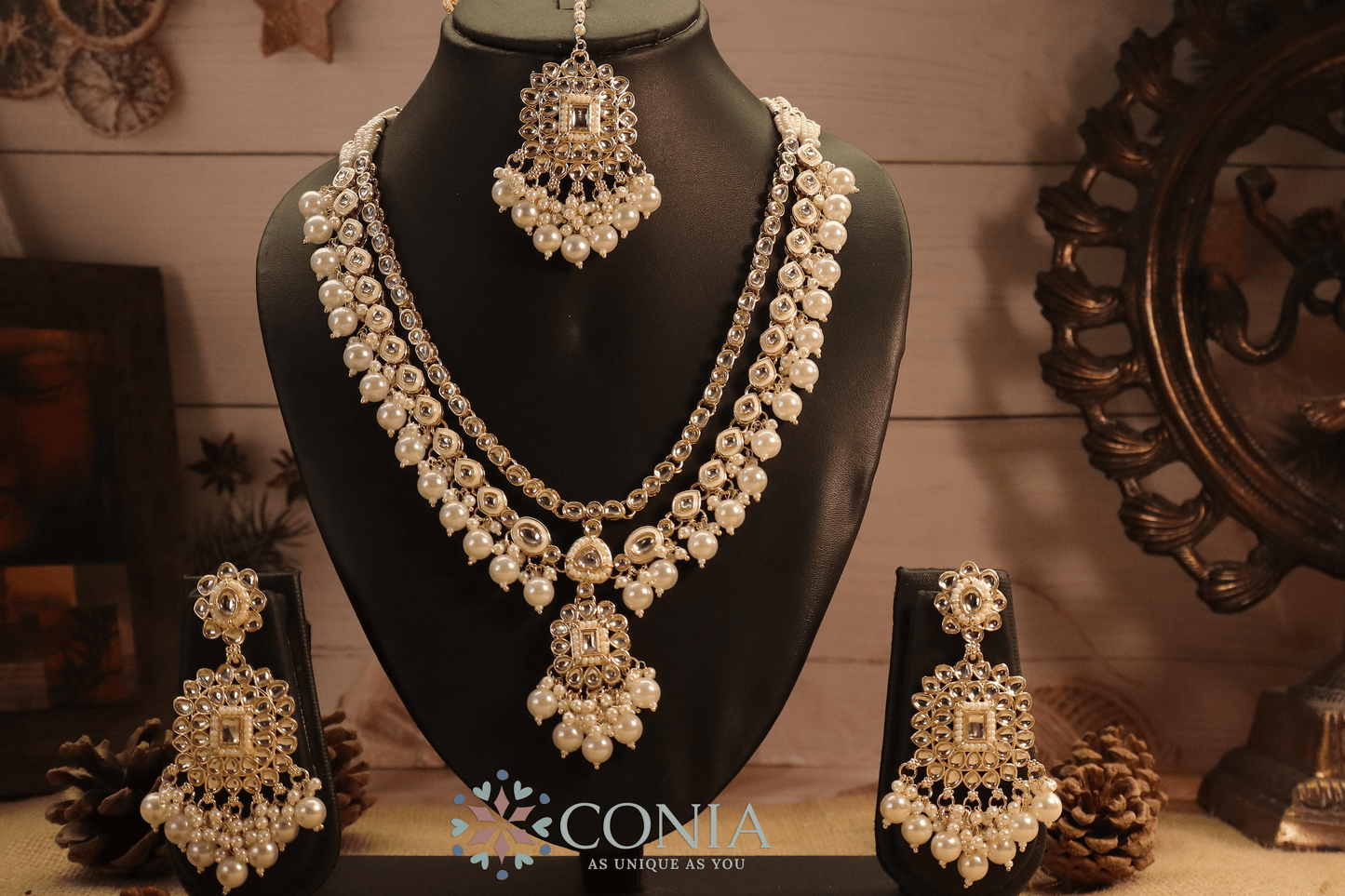 Ivory-Cream Kundan Pearl Bridal Set