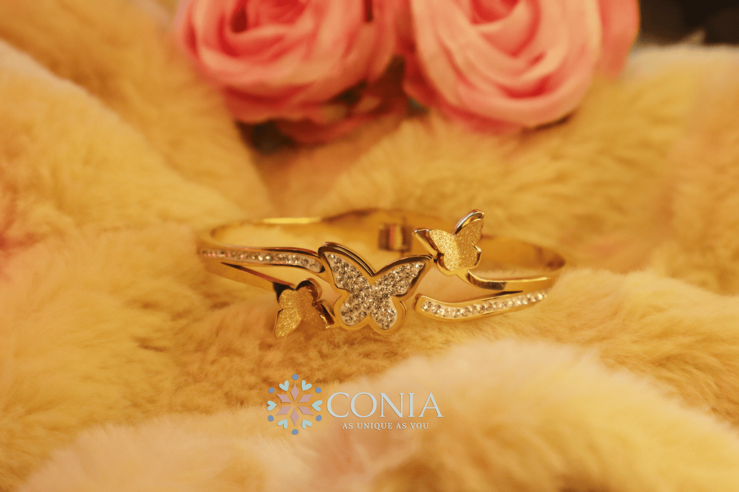 Conia Anti Tarnish Butterflies Bracelet Golden