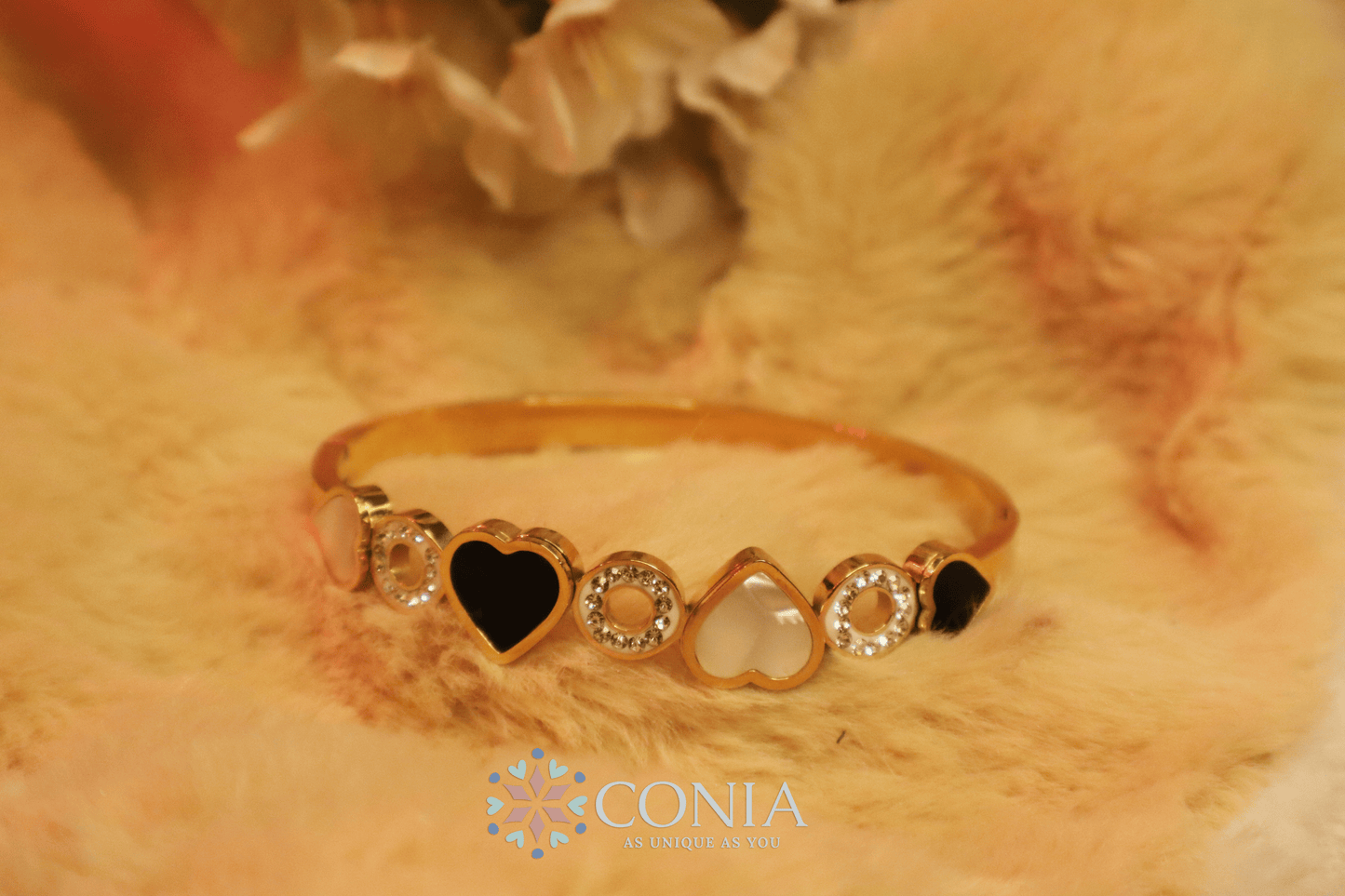 Conia Anti Tarnish Little Hearts Golden