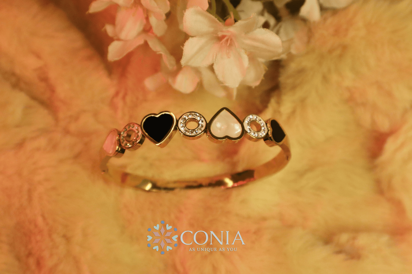 Conia Anti Tarnish Little Hearts Golden