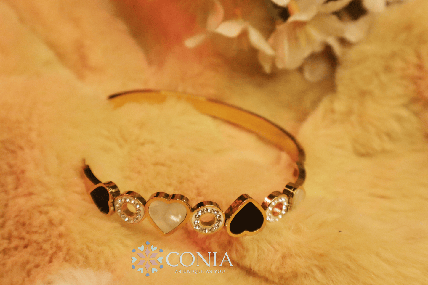 Conia Anti Tarnish Little Hearts Golden