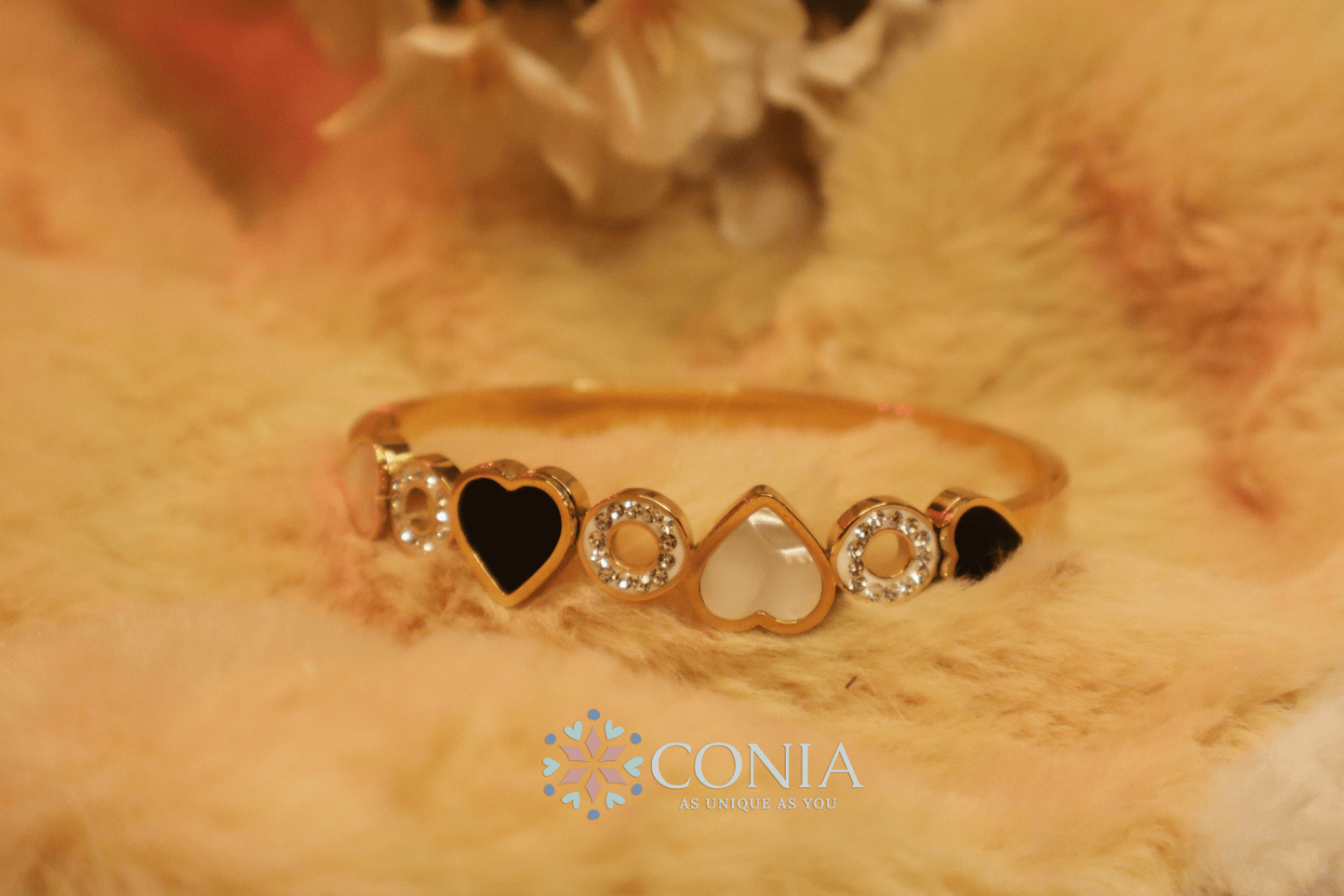 Conia Anti Tarnish Little Hearts Golden