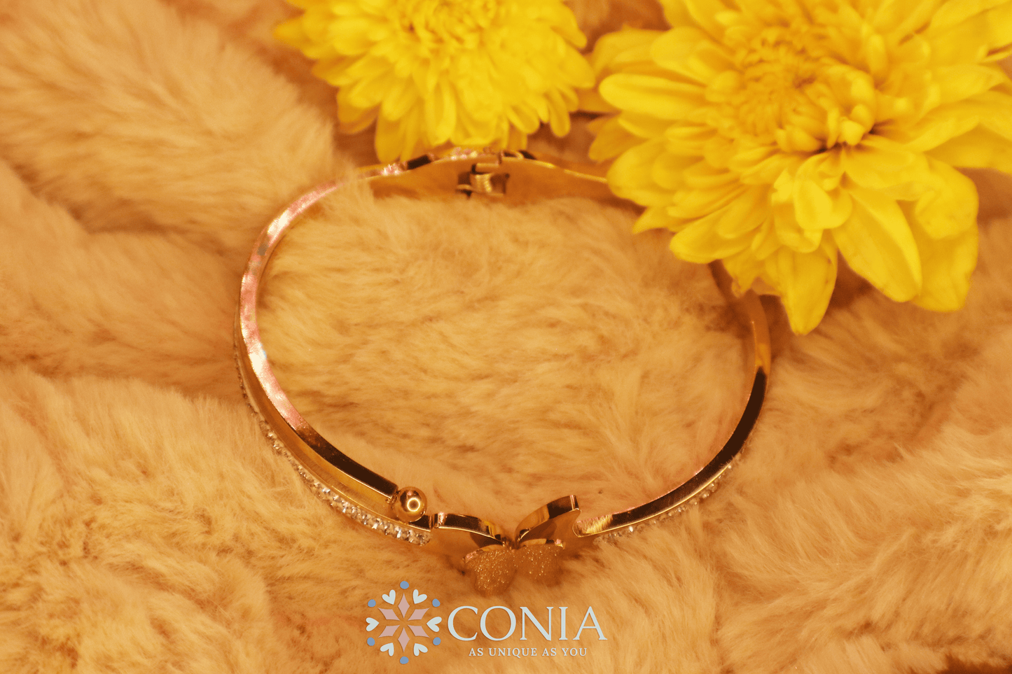 Conia Anti Tarnish Bracelet Butterfly Golden
