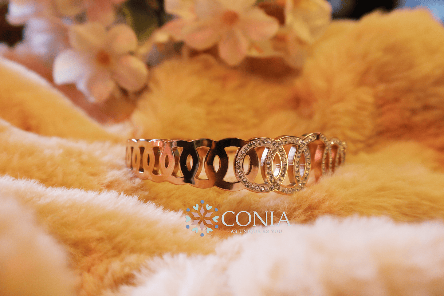 Women Rose Gold American Diamond Bangle-Style Bracelet BRK55C001-1