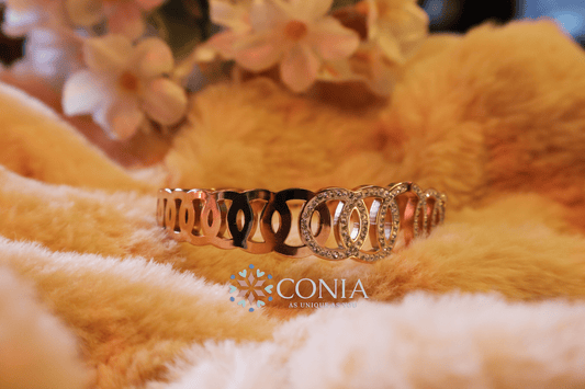 Women Rose Gold American Diamond Bangle-Style Bracelet BRK55C001-1