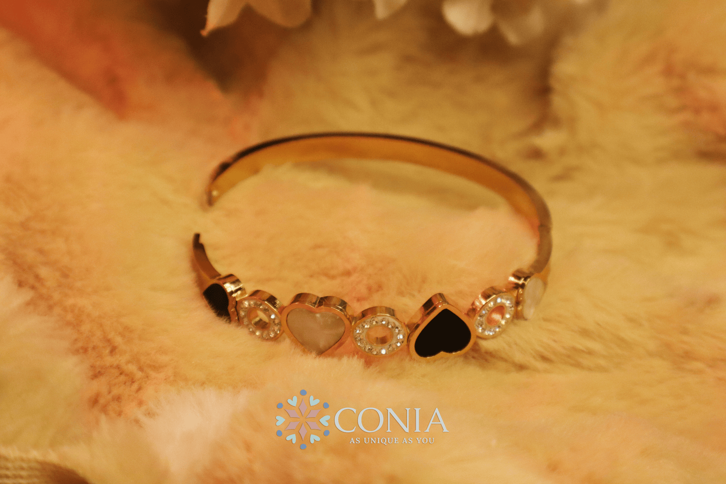 Women Rose Gold American Diamond Bangle-Style Bracelet BRK55C001-3