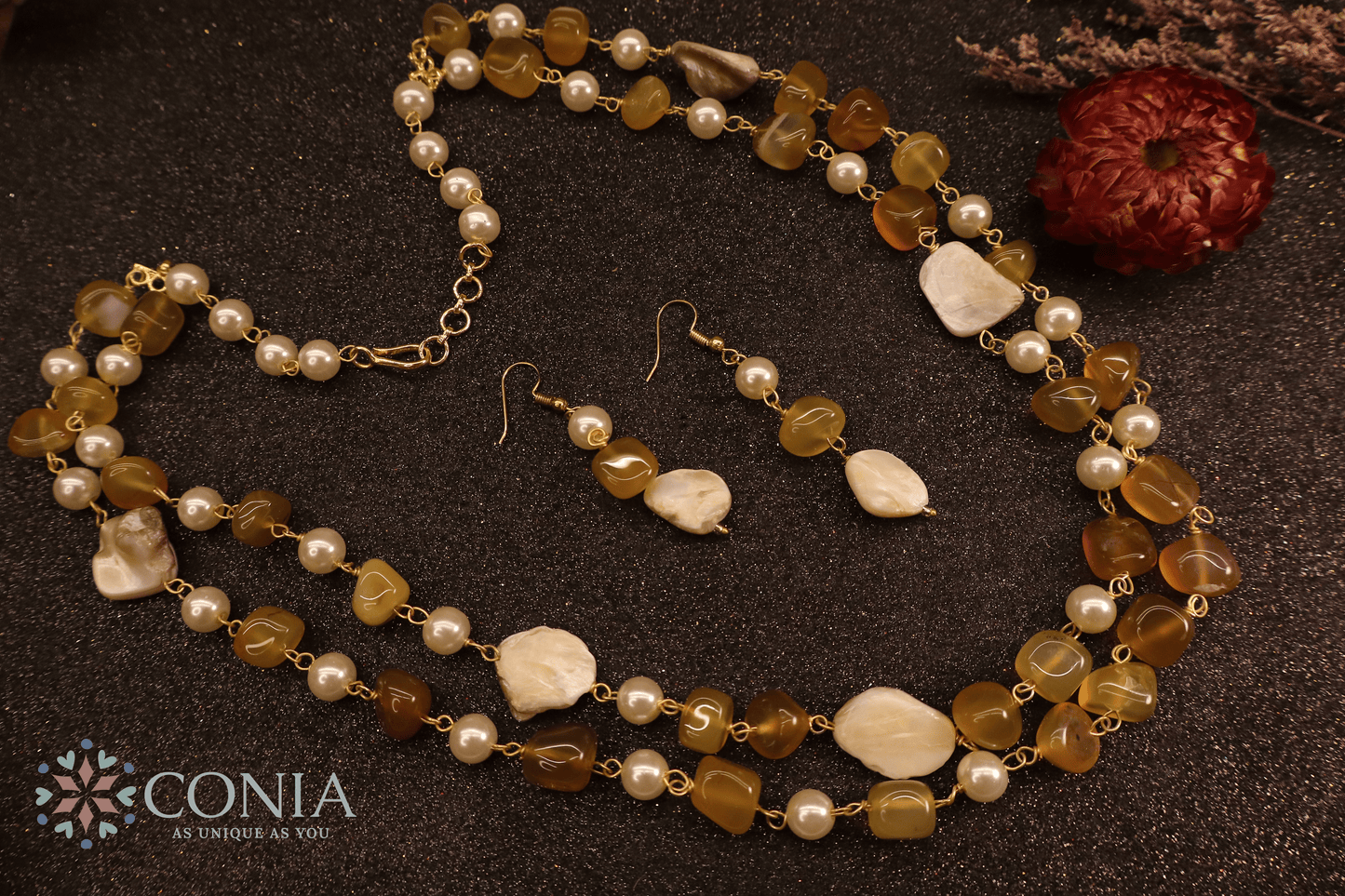 Golden Pearl Elegance Necklace