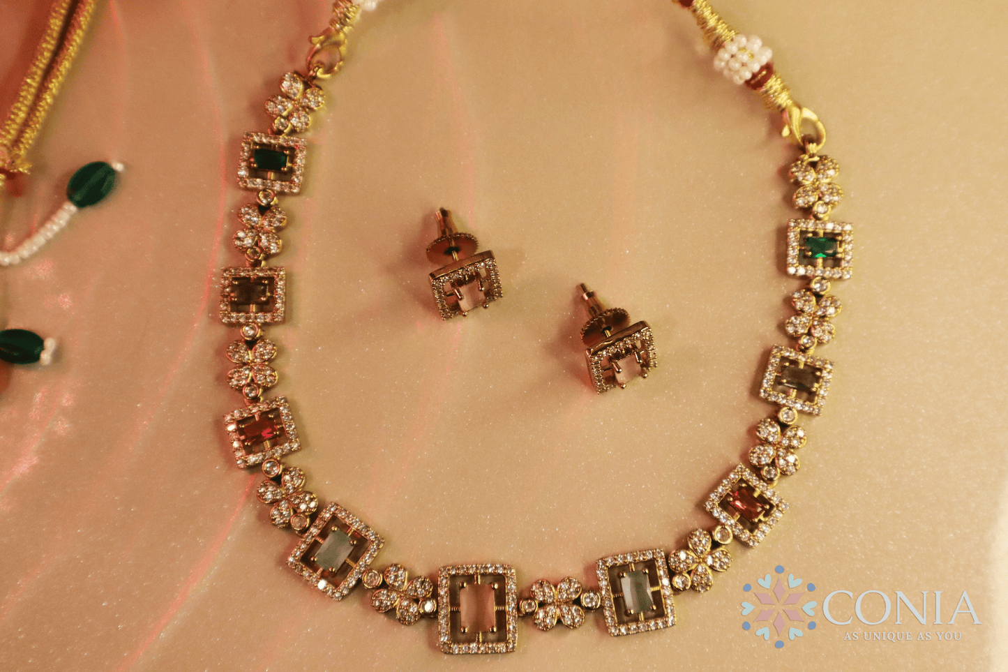 Floral Radiance Multicolor Necklace