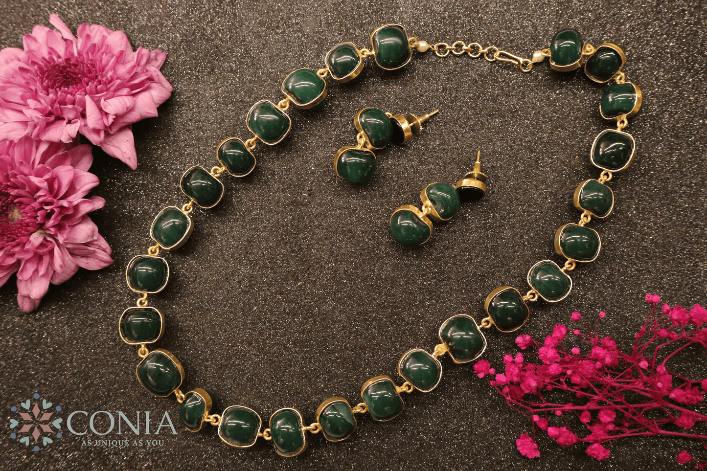 Terra Natural Stone Necklace Green